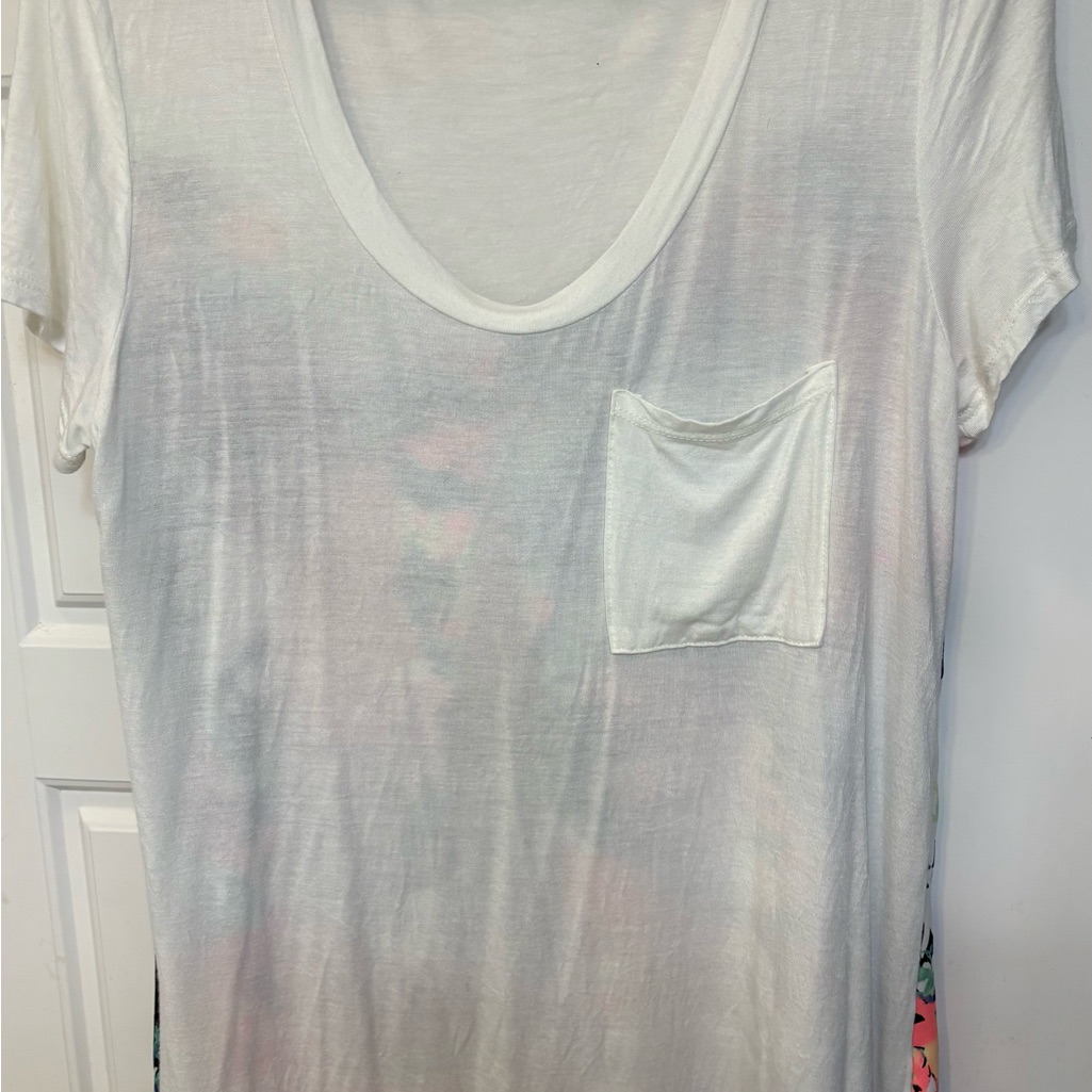 Colorful Tunic. Soft Material. Like New Smoke Free Pet Free Home